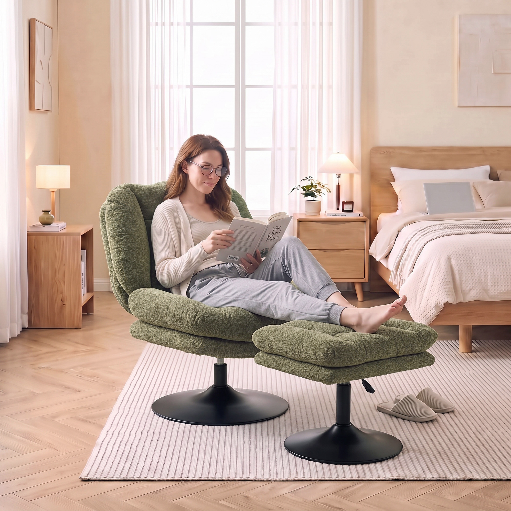 Loungesessel mit Hocker, 360° drehbar, aus Raindrop-Samt, höhenverstellbarer Fußhocker, Grün