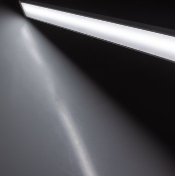 LED Unterbauleuchte "Comprido 600 CCT" / 230V, 60cm, IR-Sensor, 3000k - 6500k