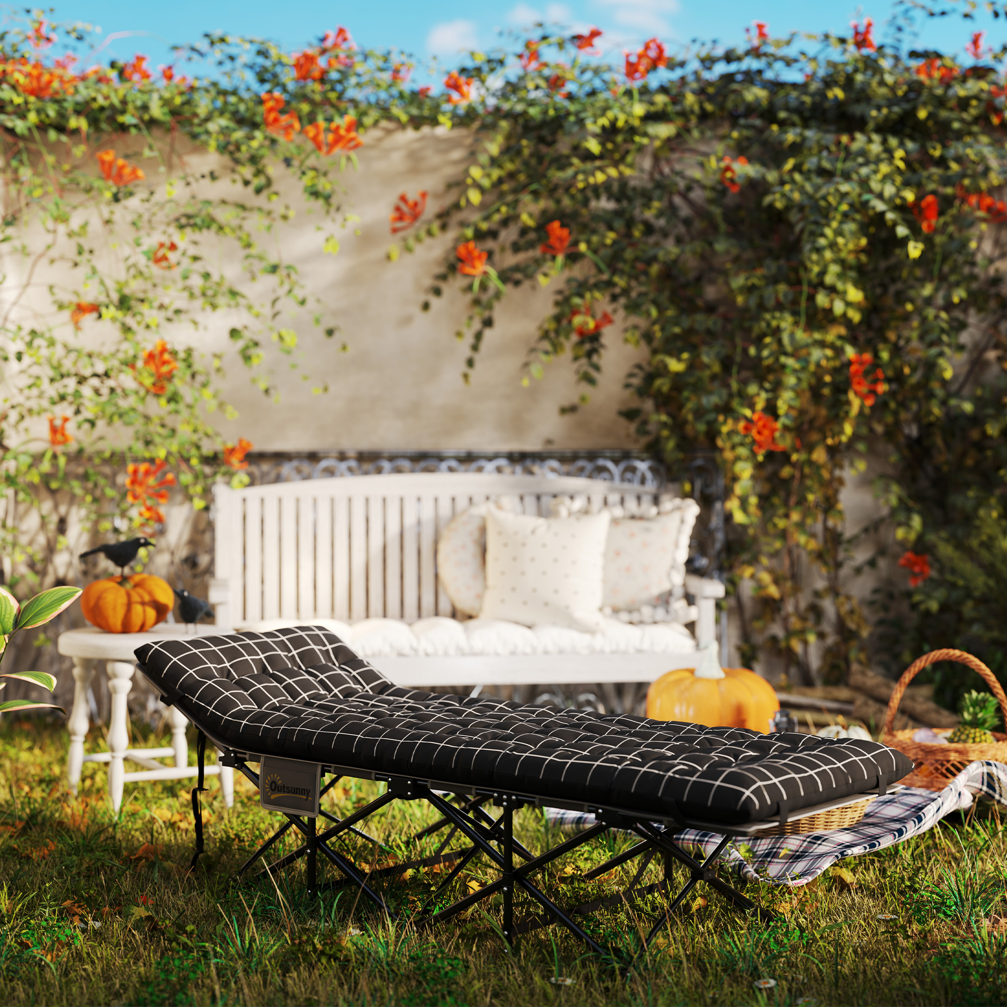 Klappbares Campingbett, Feldbett mit Matratze, ergonomisch, Metallrahmen, Schwarz