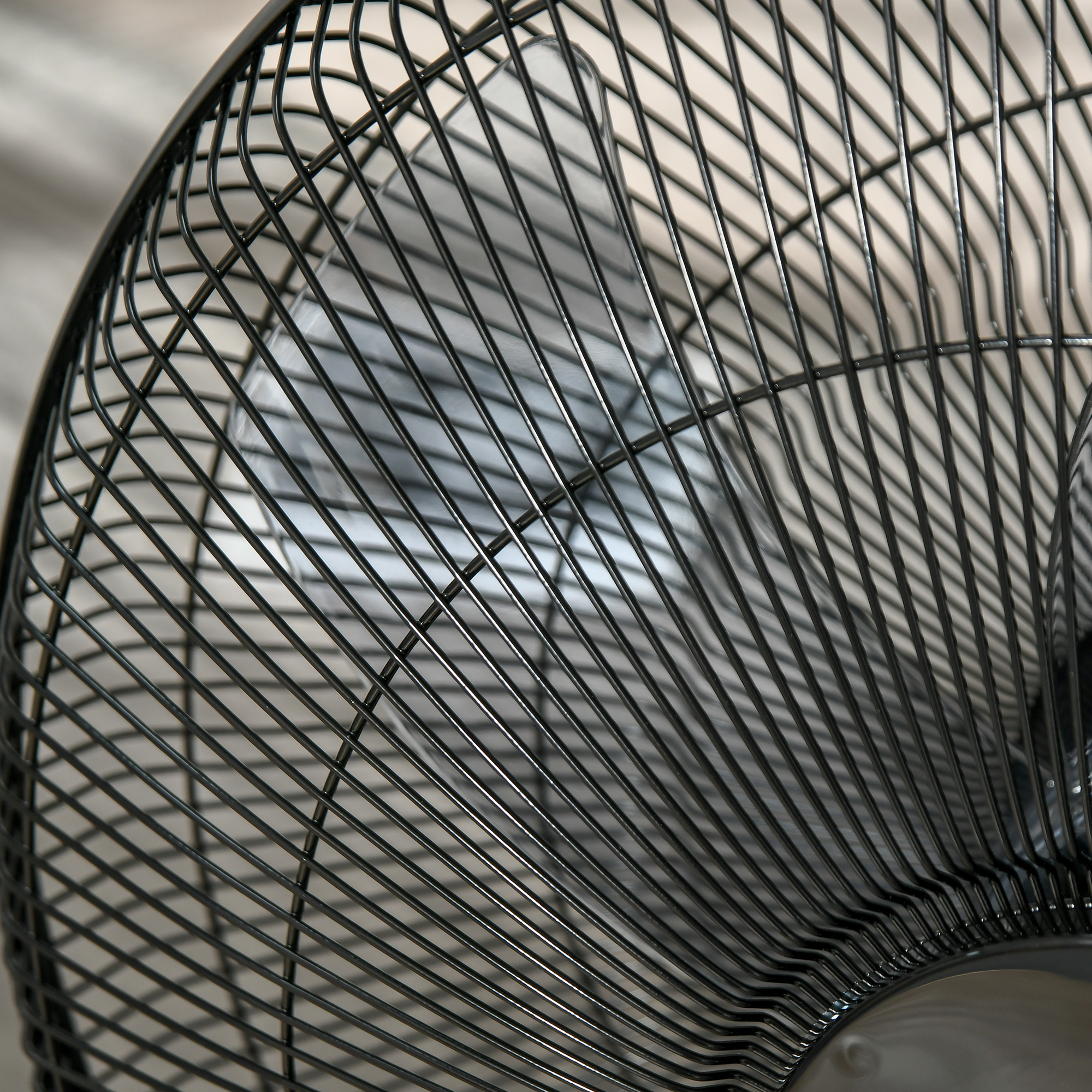 Standventilator mit Fernbedienung, Ventilator, Höhenverstellbarer Lüfter, 3 Geschwindigkeitsstufen, Verstellbarer Neigungswinkel, Metall, Schwarz, Ø44,5 x H110-124 cm