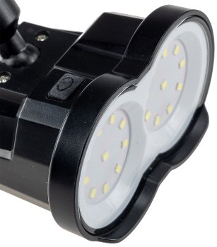 LED Solar Gartenstrahler mit Erdspieß / 80lm, Dämmerungssensor, IP65