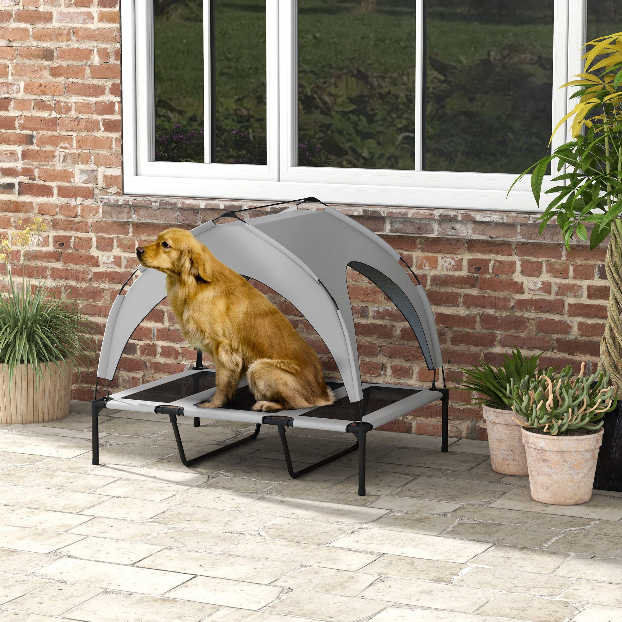 Hundebett Outdoor-Hundebett, wetterbeständig, erhöhtes Gestell, 106 x 76 x 94 cm, Hellgrau