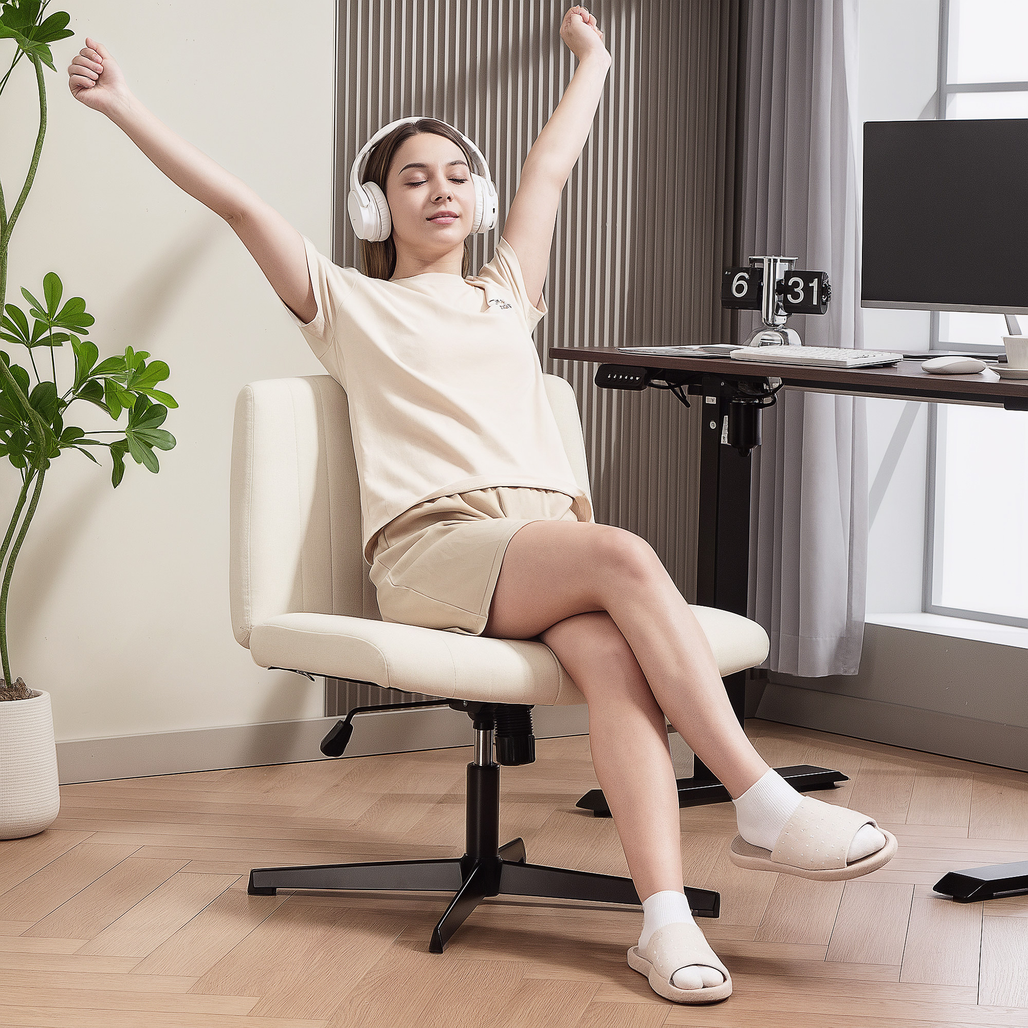 Homeoffice Stuhl höhenverstellbar Drehstuhl mit Leinenoptik Schneidersitz-Stuhl bis 120 kg belastbar, Cremeweiß