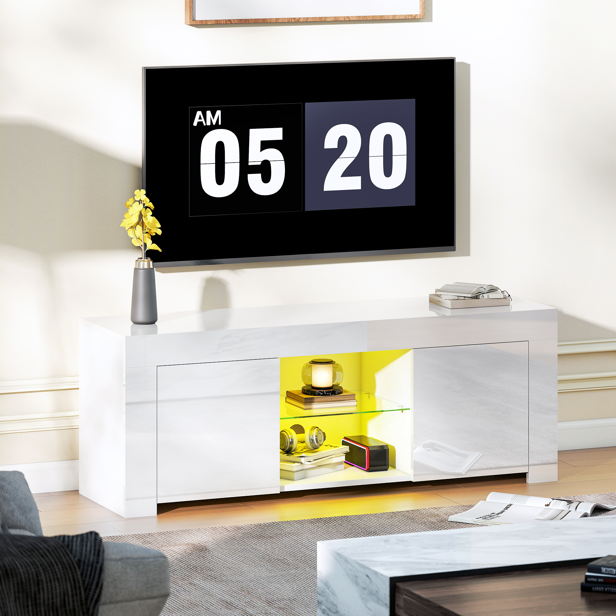 TV-Schrank mit LED-Beleuchtung, 2 Schranktüren, Glasregal, Kabellöcher, für Wohnzimmer, Spanplatte, Weiß