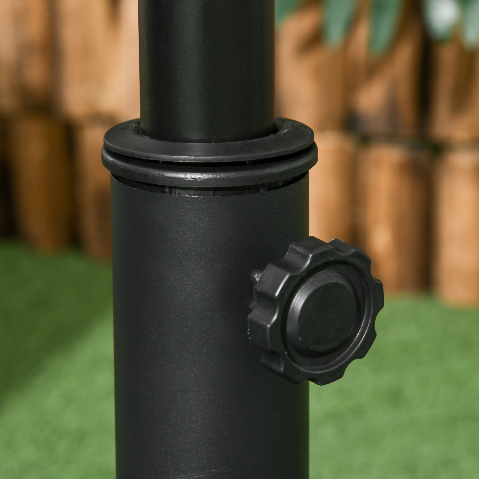 Sonnenschirmständer aus Edelstahl Schirmständer mit Griffe, halbrund Schirmhalter, Schirmgewichtfür Sonnenschirm Ø3,8-Ø4,8 cm, für Balkon, Terasse, Garten, Bronze, Schwarz