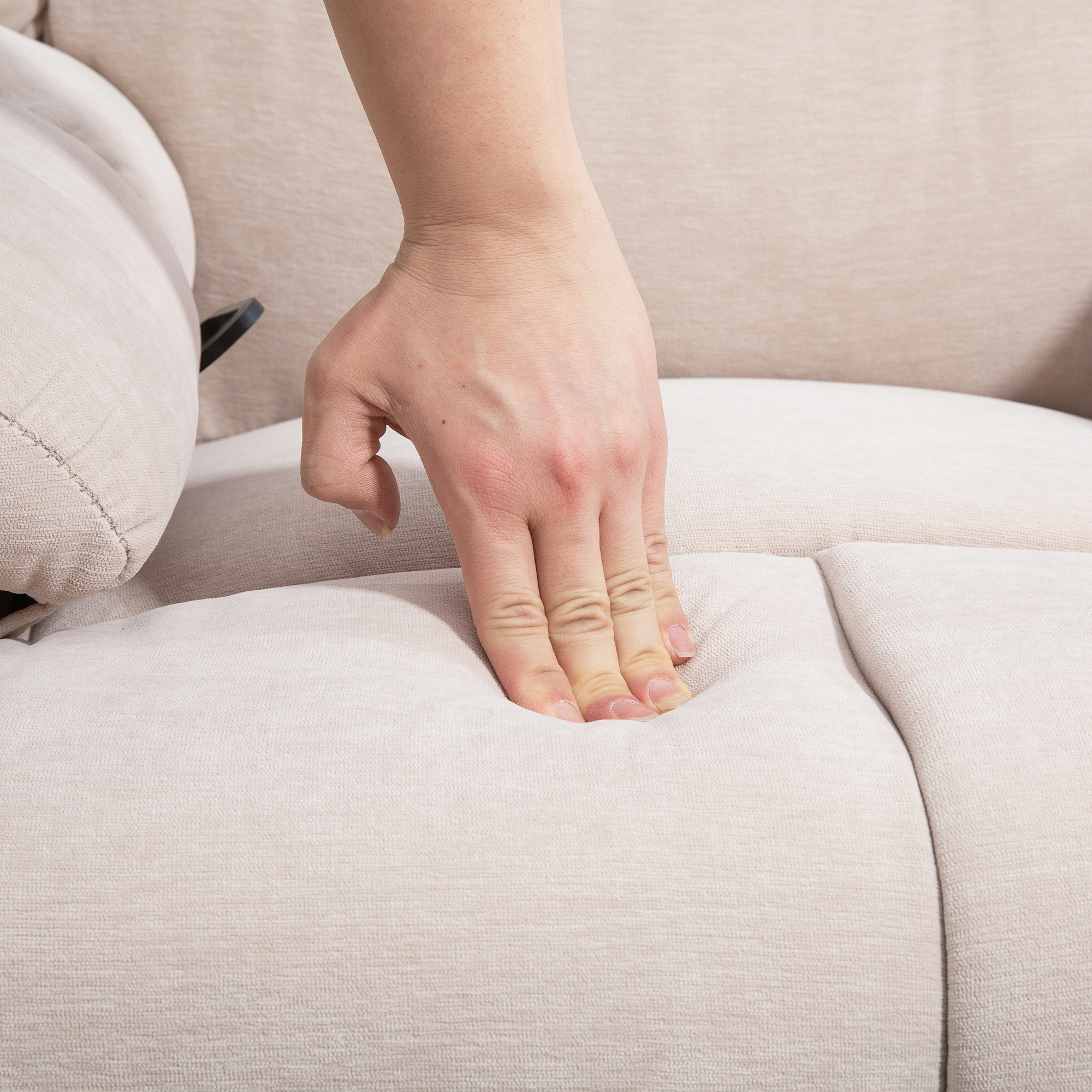 Massagesessel mit Wärme- & Liegefunktion, drehbar, bis 150 kg, Metallgestell, 98x90x98cm, Beige