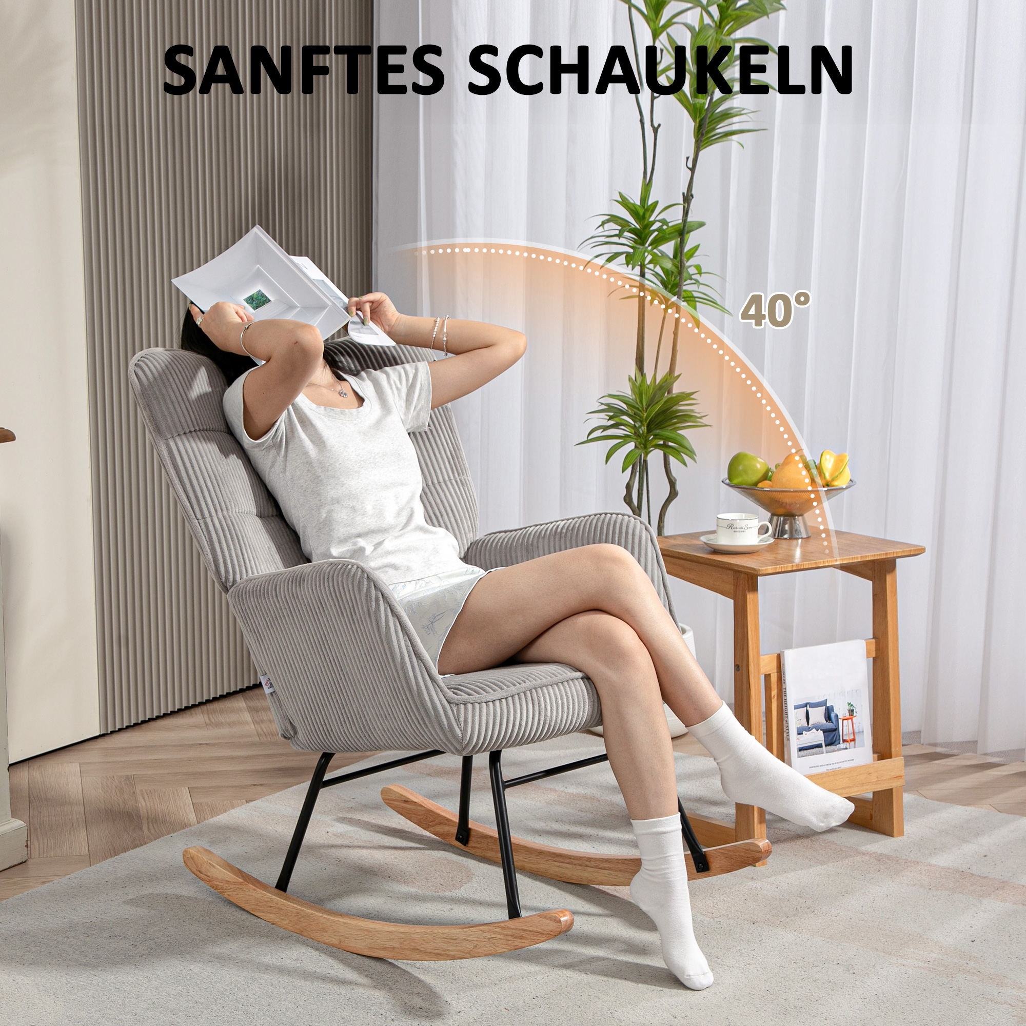 Vintage Schaukelstuhl, geschwungene Kufen, dicke Polsterung, Buchenholz & Stahl, Hellgrau