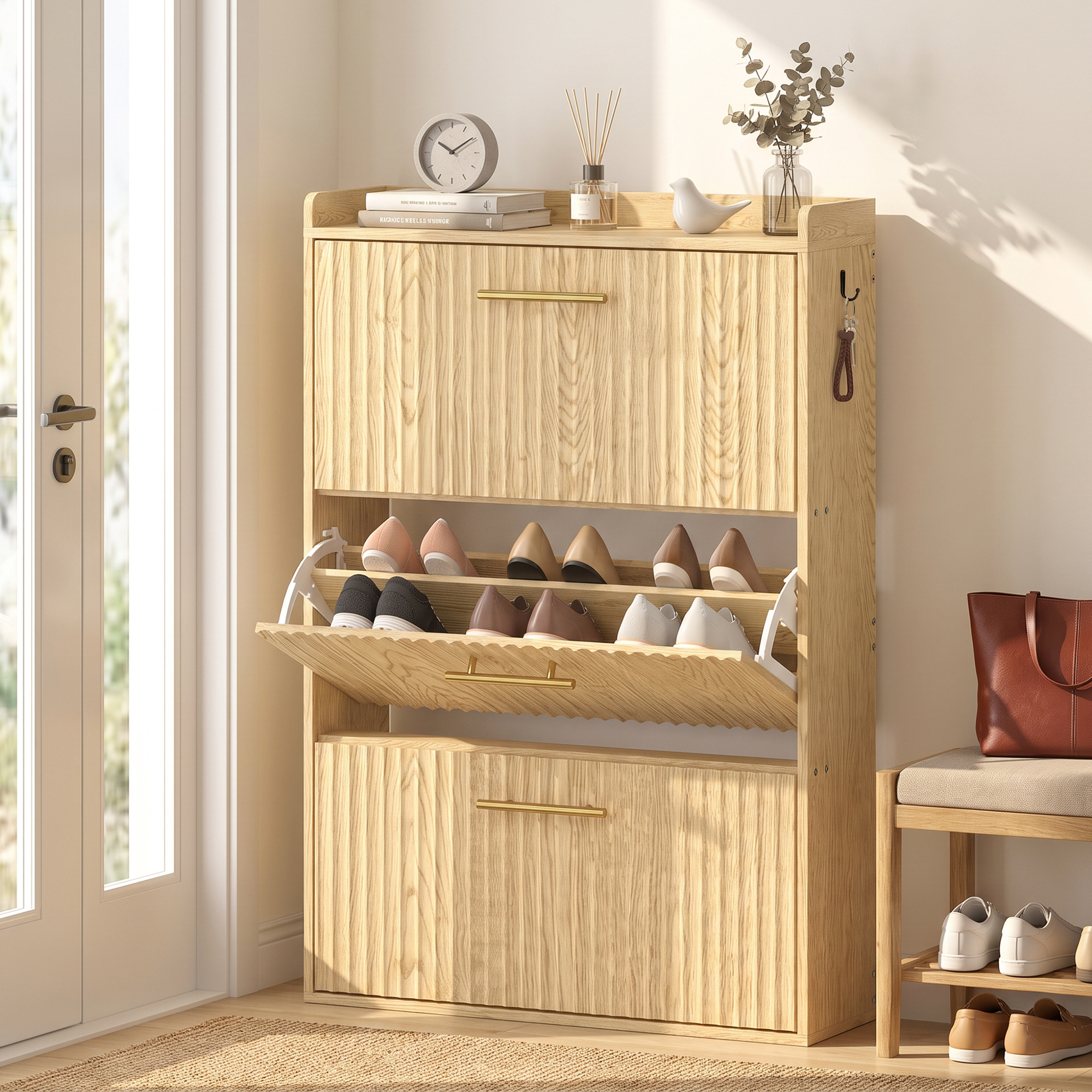 schmaler Schuhschrank mit Klappdesign und 3 Fächern, hellbraun