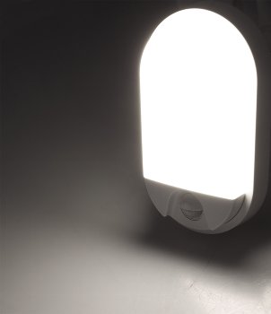 LED Wandleuchte "NIAS" IP54, 4000K / 10W, 1010lm, 140° Bewegungsmelder
