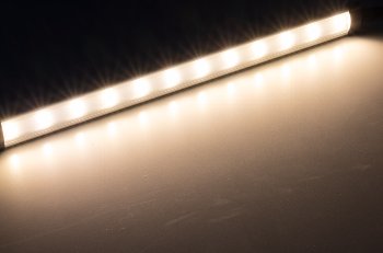 LED Unterbauleuchte "CT-FL30" 30cm / 271lm, 3 Watt, 3000K / warmweiß