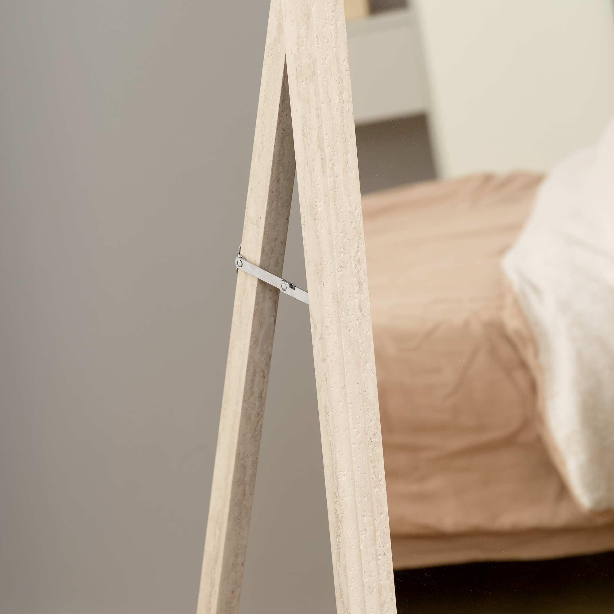 160 x 50 cm Ganzkörperspiegel, vielseitig verwendbar, rechteckiges Design mit Rahmen, Weiß