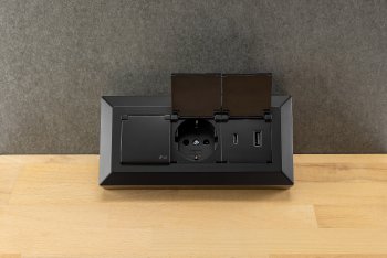 2-fach Steckdosenblock, USB-A+C, schwarz, 250V~/ 16A, USB 3,1A, PD, mit Klappen