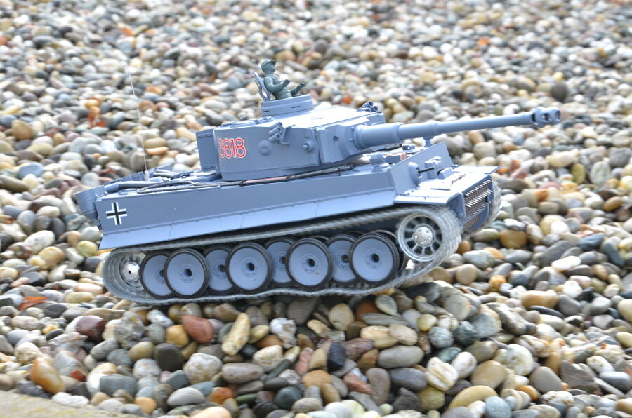 RC Panzer "Tiger I"  - Metallgetriebe & Metallketten RRZ
