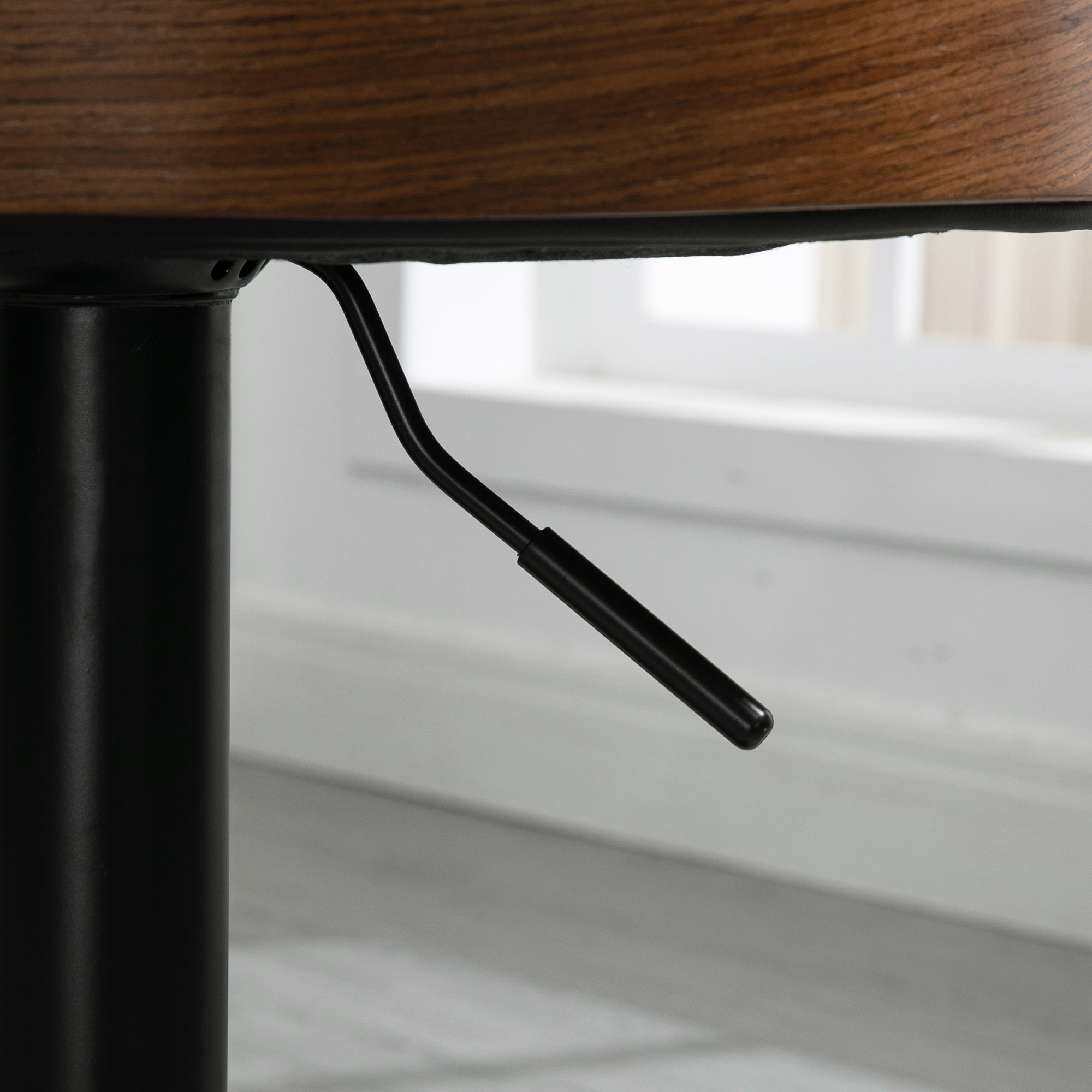 Barhocker 2er Set, Gepolstert Barstuhl aus Stahl und Massivholz, Höhenverstellbar Küchenstühle mit Fußstütze, 360° Drehbar, Tresenhocker für Küche, Wohnzimmer, Esszimmer, Schwarz+Kaffee