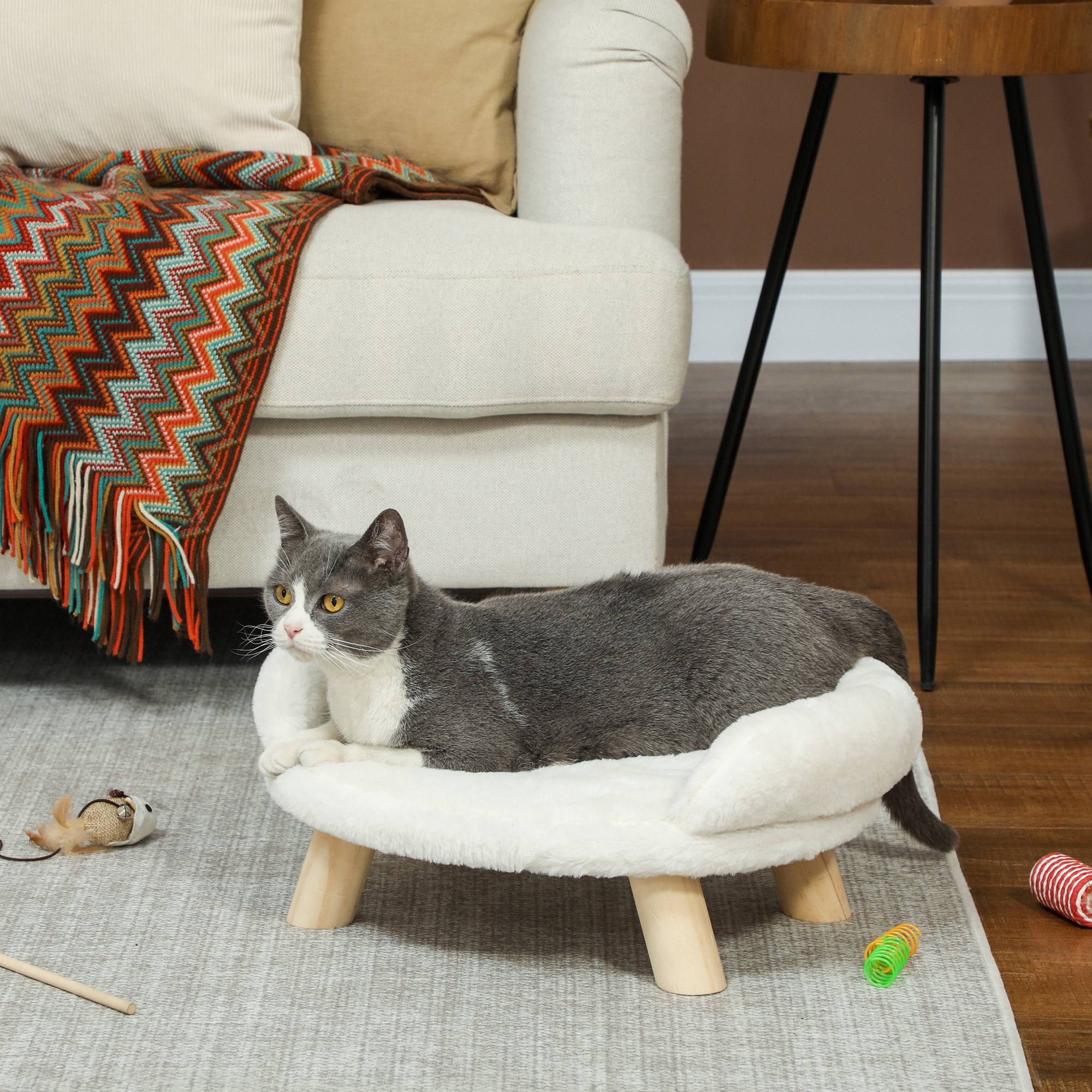 Haustierbett für Katzen und Hunde bis 5kg/30cm, waschbarer Plüschbezug, Cremeweiß, 47 x 40 x 20 cm