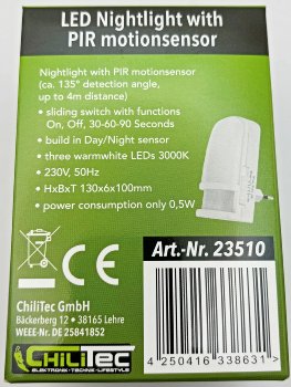 LED Nachtlicht mit Bewegungsmelder / 230V, Licht Warmweiß, On/Off/Auto