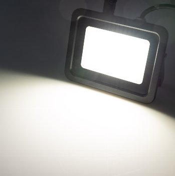 LED-Fluter "CTF-OB 30" / IP65, 28W, 3075lm, 4000K neutralweiß