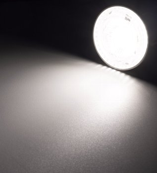 LED Strahler GU10 "P90" / 4146k, 896lm, 230V/9W, 38°, neutralweiß