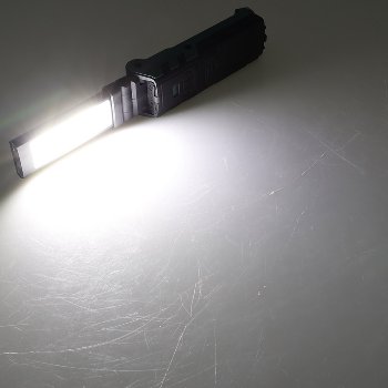 LED Akku-Arbeitsleuchte "FlapLED 500" / LiIon Akku, Magnethalter, 5W, 400lm,IP44