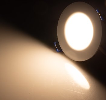 LED-Einbauleuchte "Flat-30 FR-R" 3000K / Ø85x30mm, 5W, 590lm, IP44, rund, weiß
