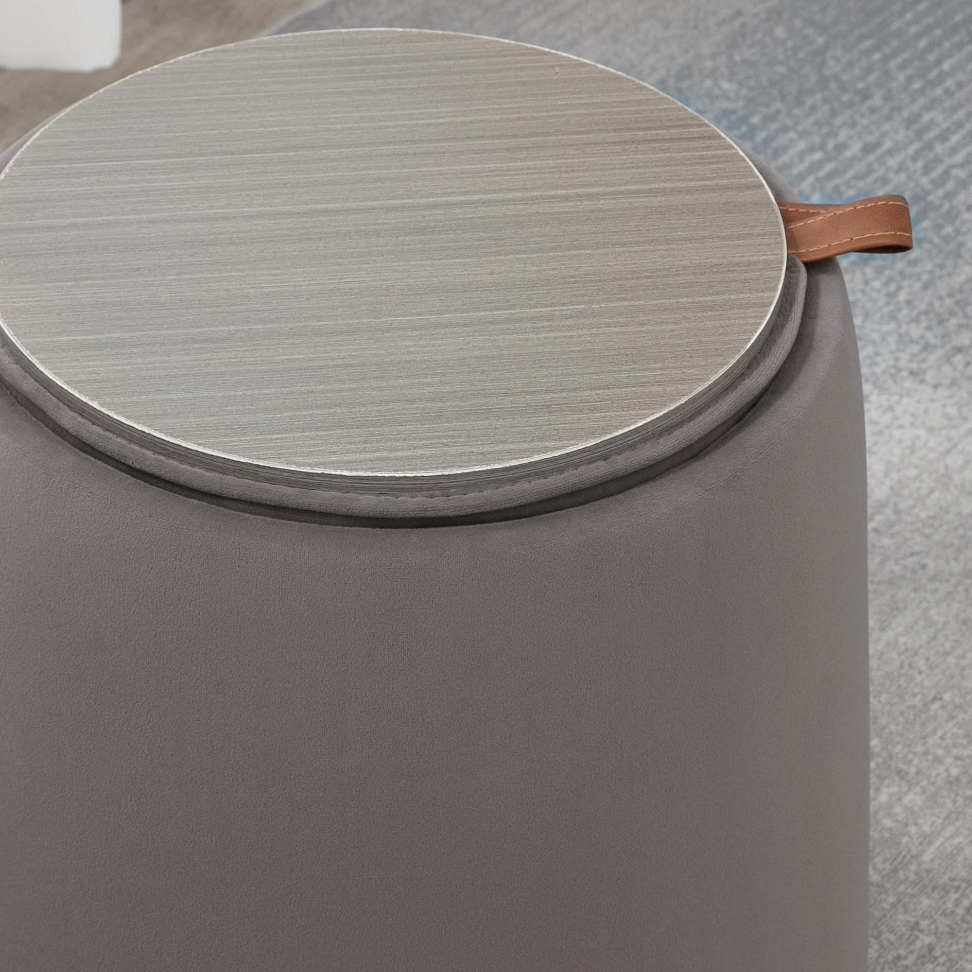2-in-1 Hocker in Samtoptik inklusive Stauraum und abnehmbaren Deckel ?44 cm x 47,5 cm Grau