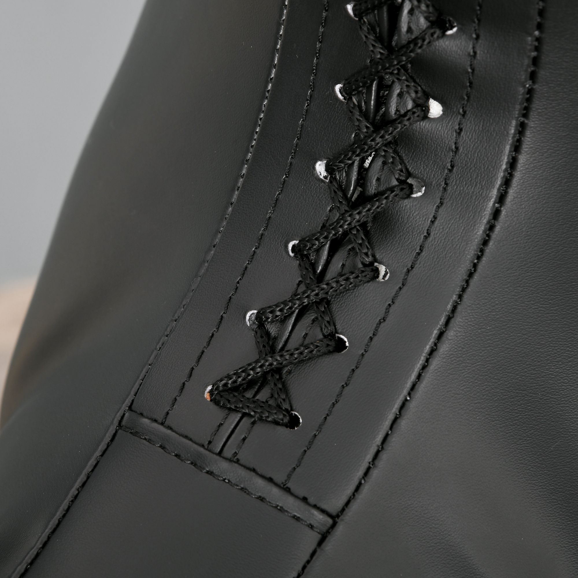 Boxsack Stehend 180cm Erwachsene Standboxsack Boxdummy Boxsäule Humanoides Design Heavy Duty Boxsack schwerer Boxsack-Ständer für Profis und Anfänger  Schwarz