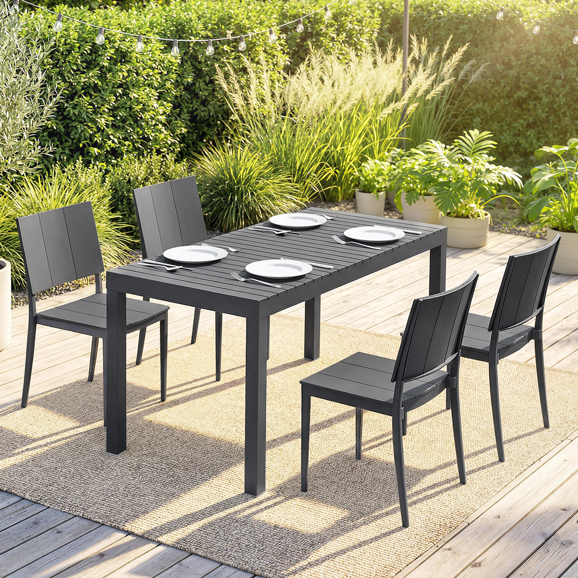 Gartenmöbel Set Sitzgruppe 5-teilig Breiter Tisch mit 4 Stapelstühlen Lamelldesign für 4 Personen Dunkelgrau