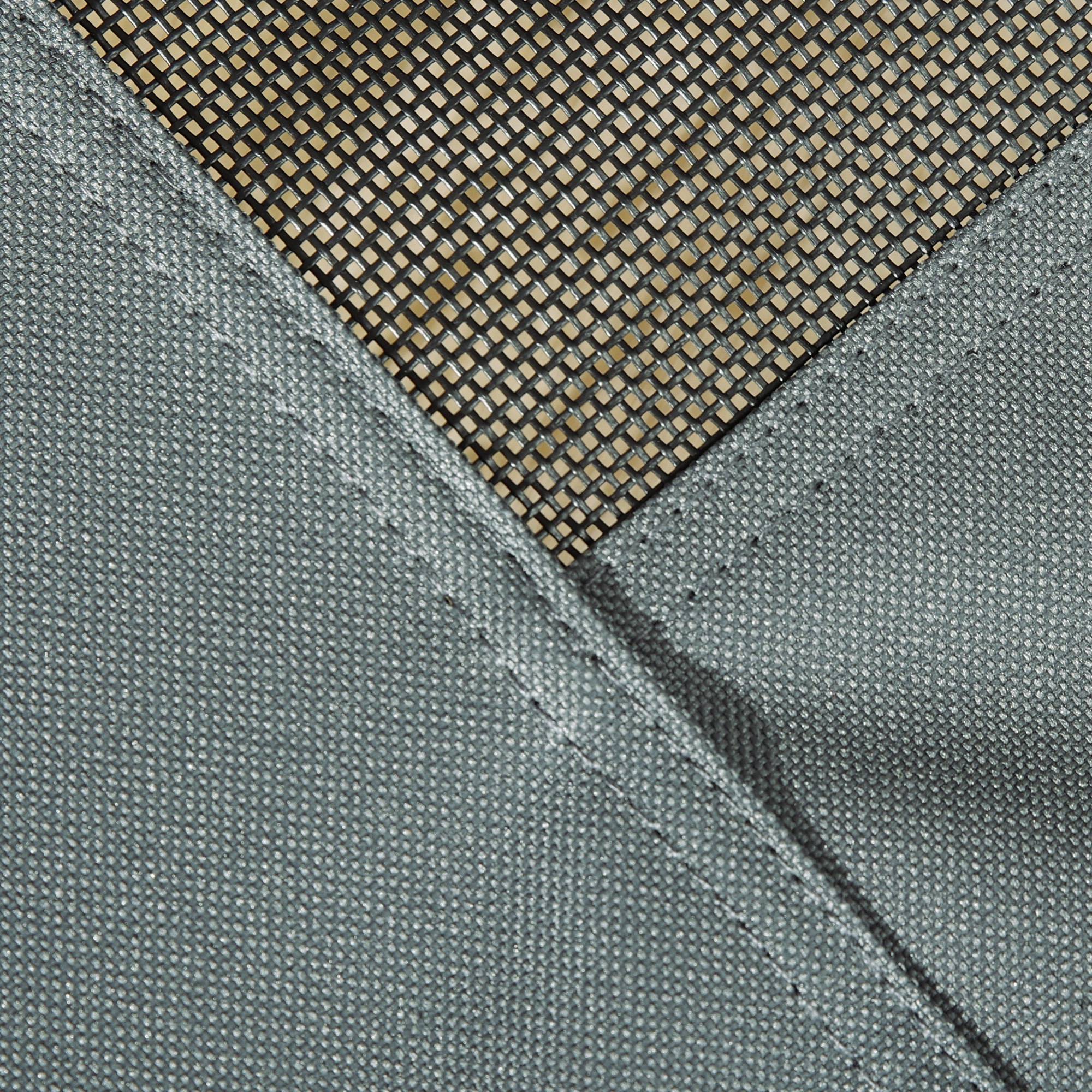 erhöhtes Hundebett mit Baldachin, Haustierbett, Hundeliege outdoor mit Dach, Atmungsaktiv, Taftstoff für Camping Grau 76 x 61 x 73 cm