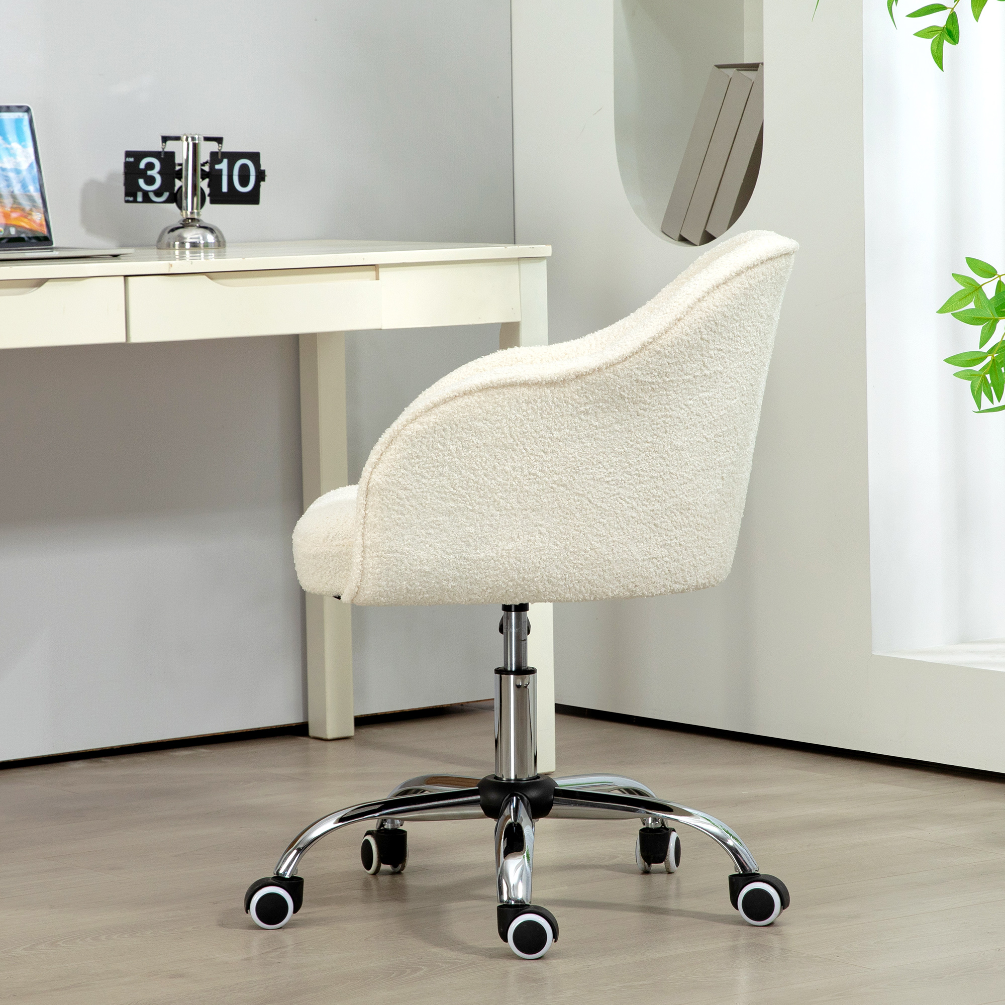 Homeoffice Stuhl, Ergonomisch Schreibtischstuhl mit Wippfunktion, Teddysamtoptik 56 x 61 x 86 cm Cremeweiß