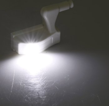 LED Schrankleuchte, 4er-Set / Batteriebetrieb, Drucksensor für Türen