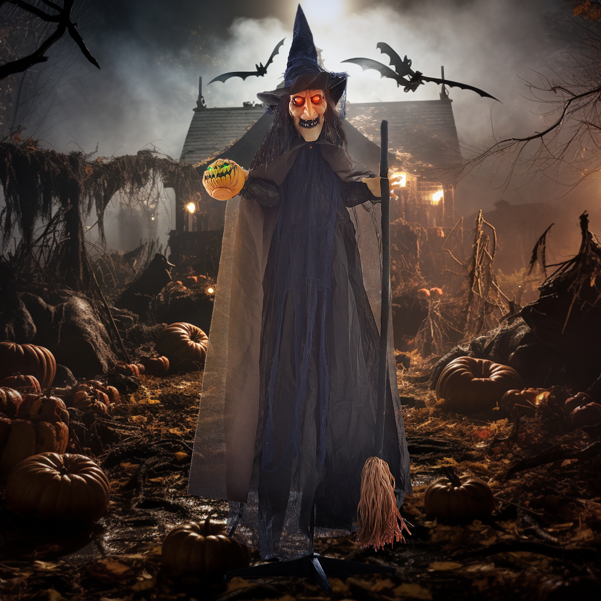 Halloweendekoration Hexe mit Besen, leuchtende Augen, gruselige Geräusche, biegsame Arme, 107x65x190 cm Halloweendekoration Hexe mit Besen, leuchtende Augen, gruselige Geräusche, biegsame Arme, 107x65x190 cm