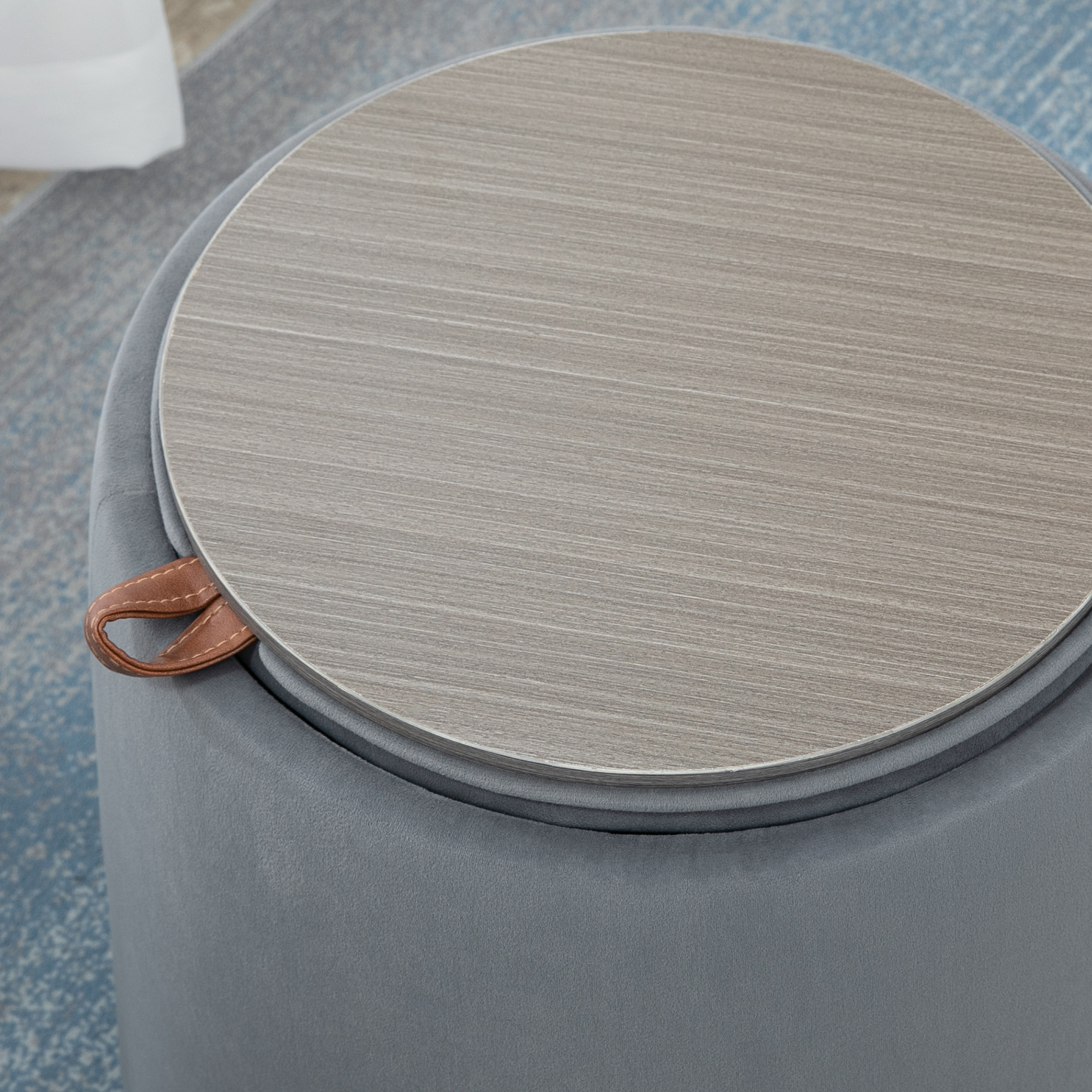 2-in-1 Hocker in Samtoptik inklusive Stauraum und abnehmbaren Deckel Ø44 cm x 47,5 cm Grau