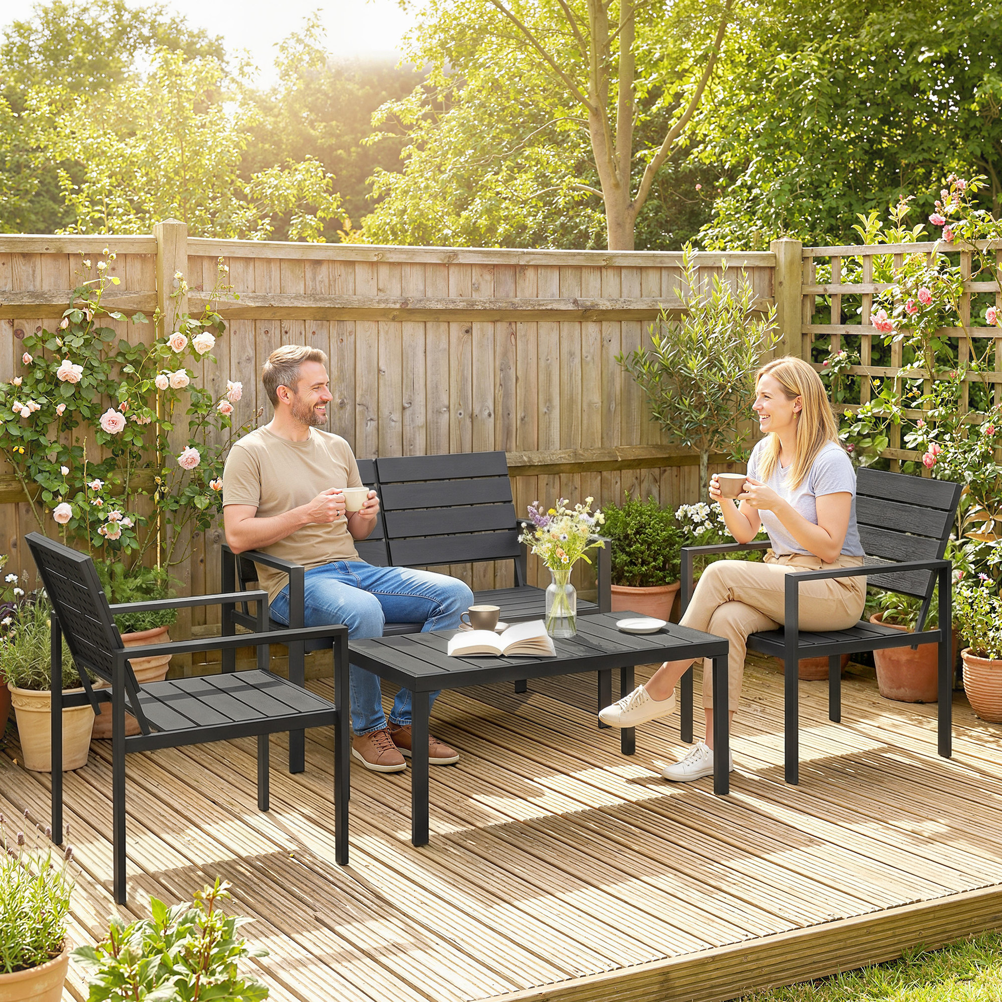 Gartenmöbel Set Sitzgruppe für 4 Personen Gartenlounge mit 2er Sofa 2 Sessel Beistelltisch Lamellendesign Schwarz
