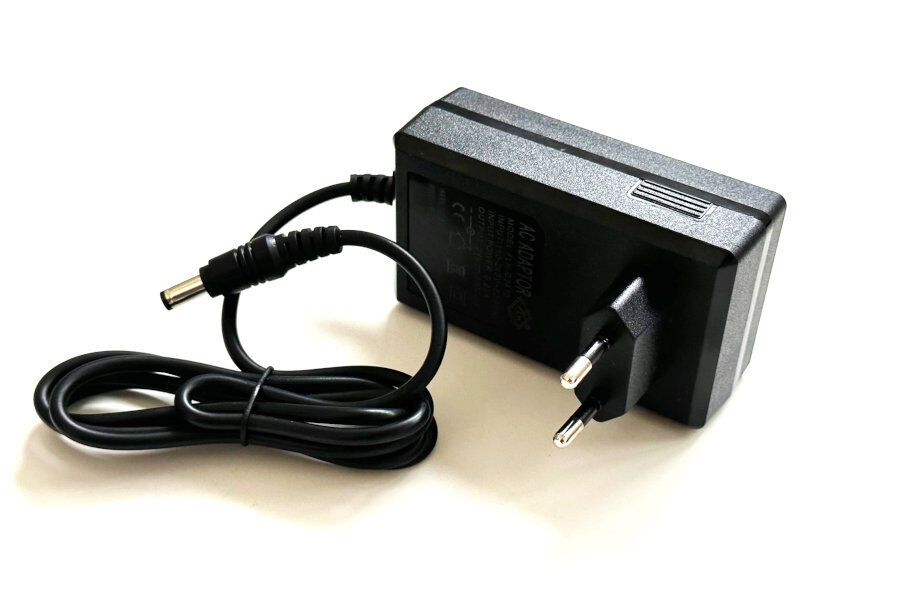 Ladegerät 24V / 1000mA