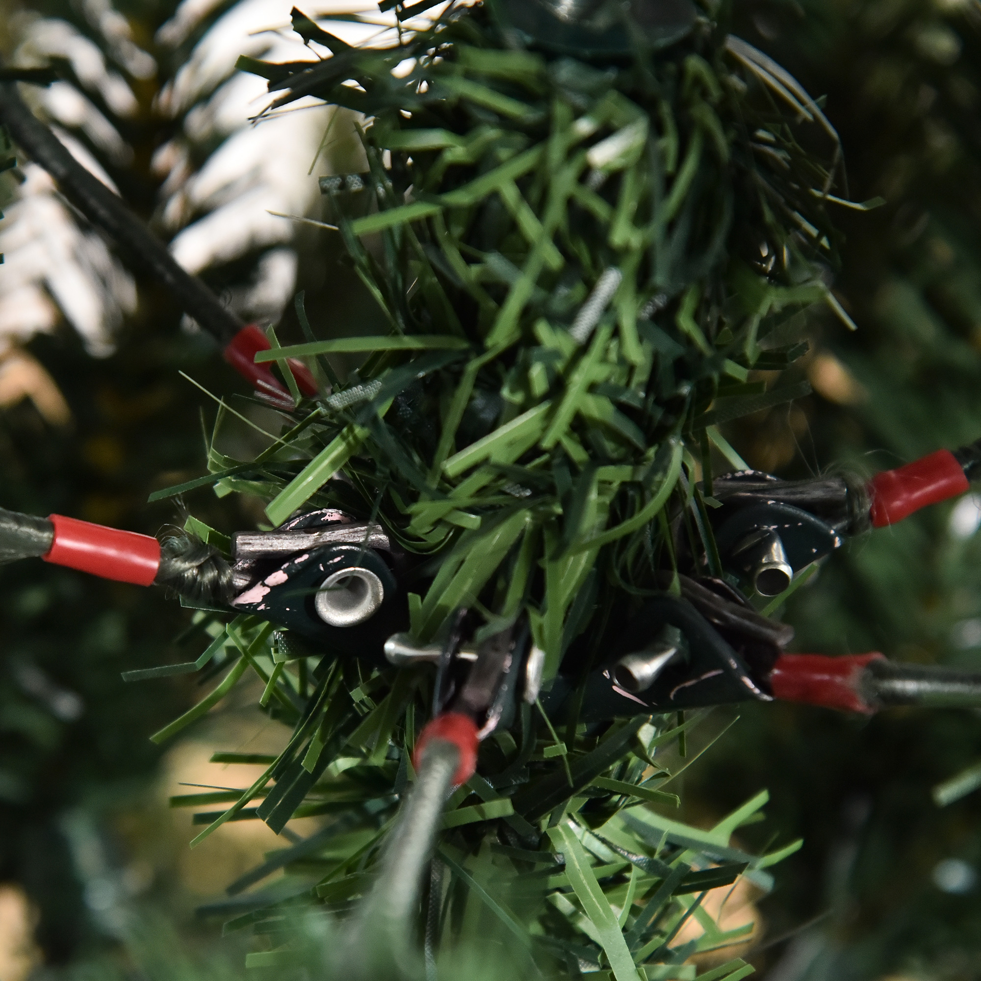 künstlicher Weihnachtsbaum 1,5 m Christbaum Tannenbaum PVC PE Metall Grün Ø105 x 150 cm