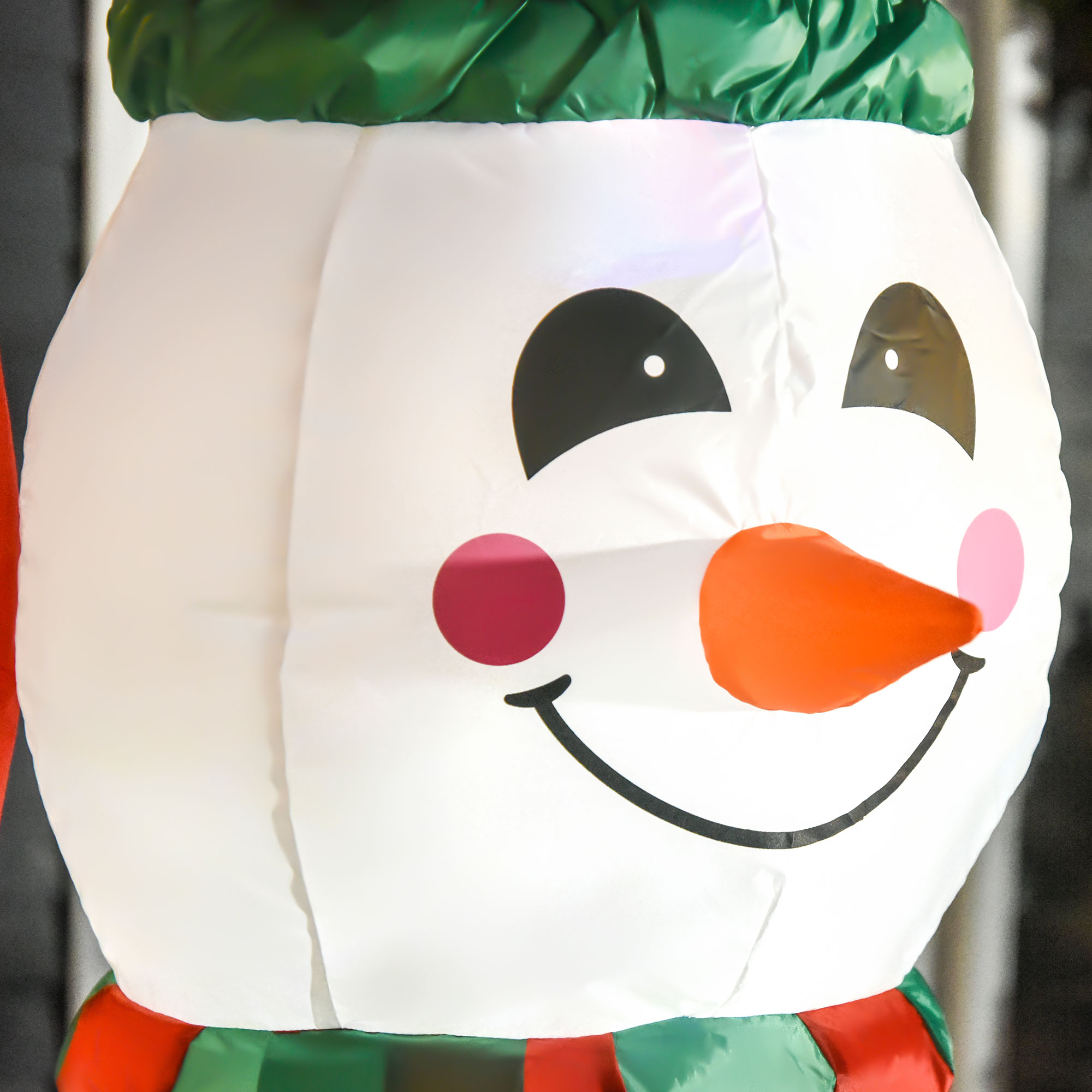 Schneemann Outdoor-Weihnachtsdekoration, inkl. Gebläse, bunte LED´s, selbstaufblasend 1,4 m, Mehrfarbig