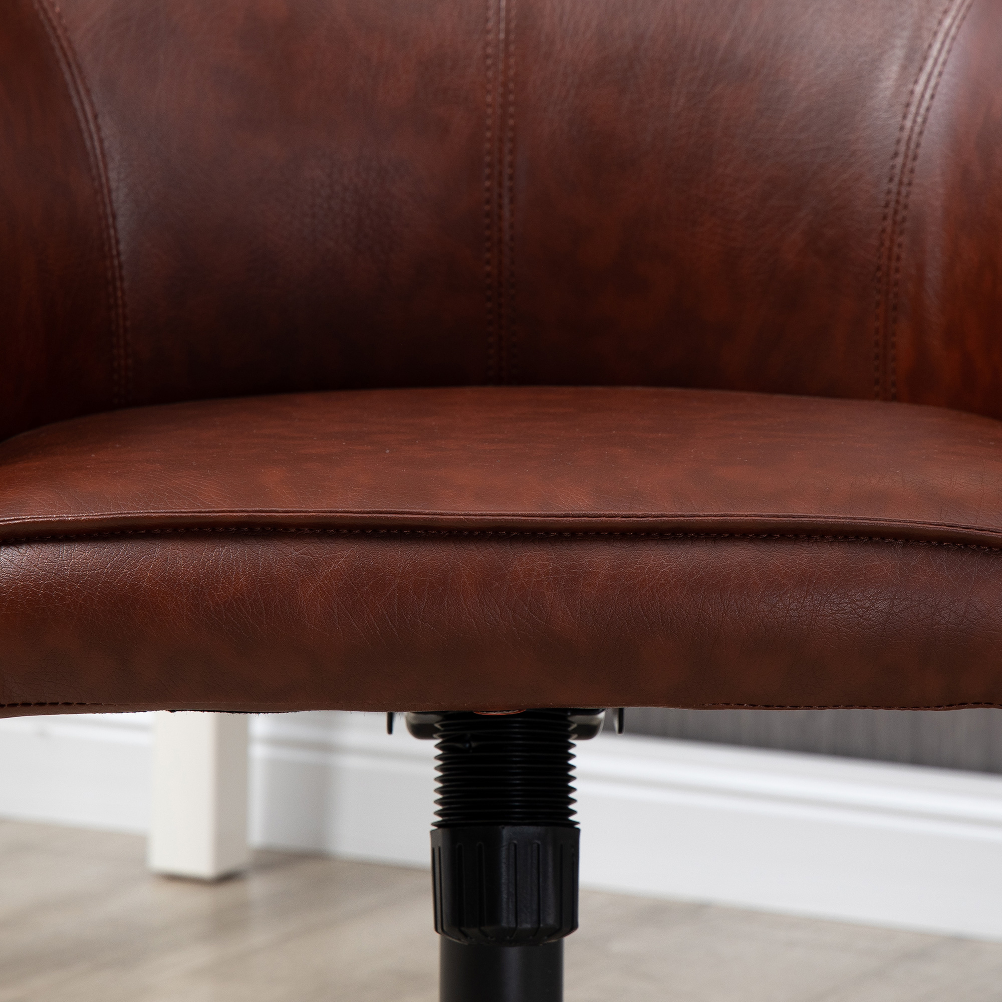 Bürostuhl, höhenverstellbar, Drehfunktion, 58,5 cm x 62 cm x 91 cm, Braun