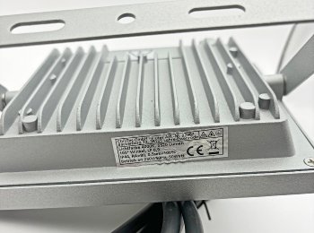 LED-Fluter SlimLine "CTF-SLT 50" silber / 50W, 5220lm, 4000K, neutralweiß, IP44