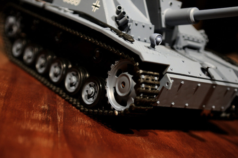 RC Panzer "Sturmgeschütz III" - Metallgetriebe