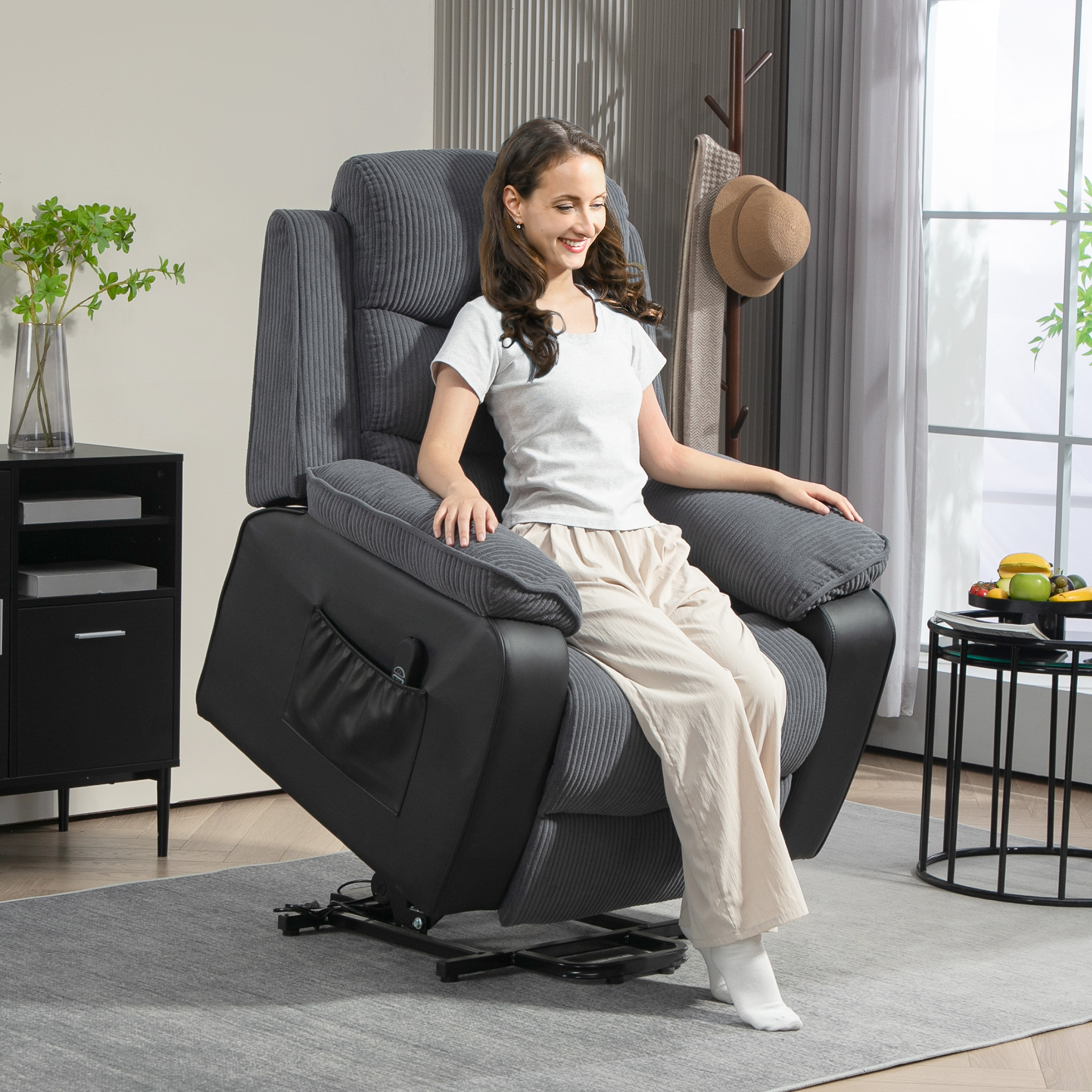 Aufstehsessel mit weichem Cordbezug, Recliner-Sessel mit Fernbedienung und Seitentaschen, Dunkelgrau