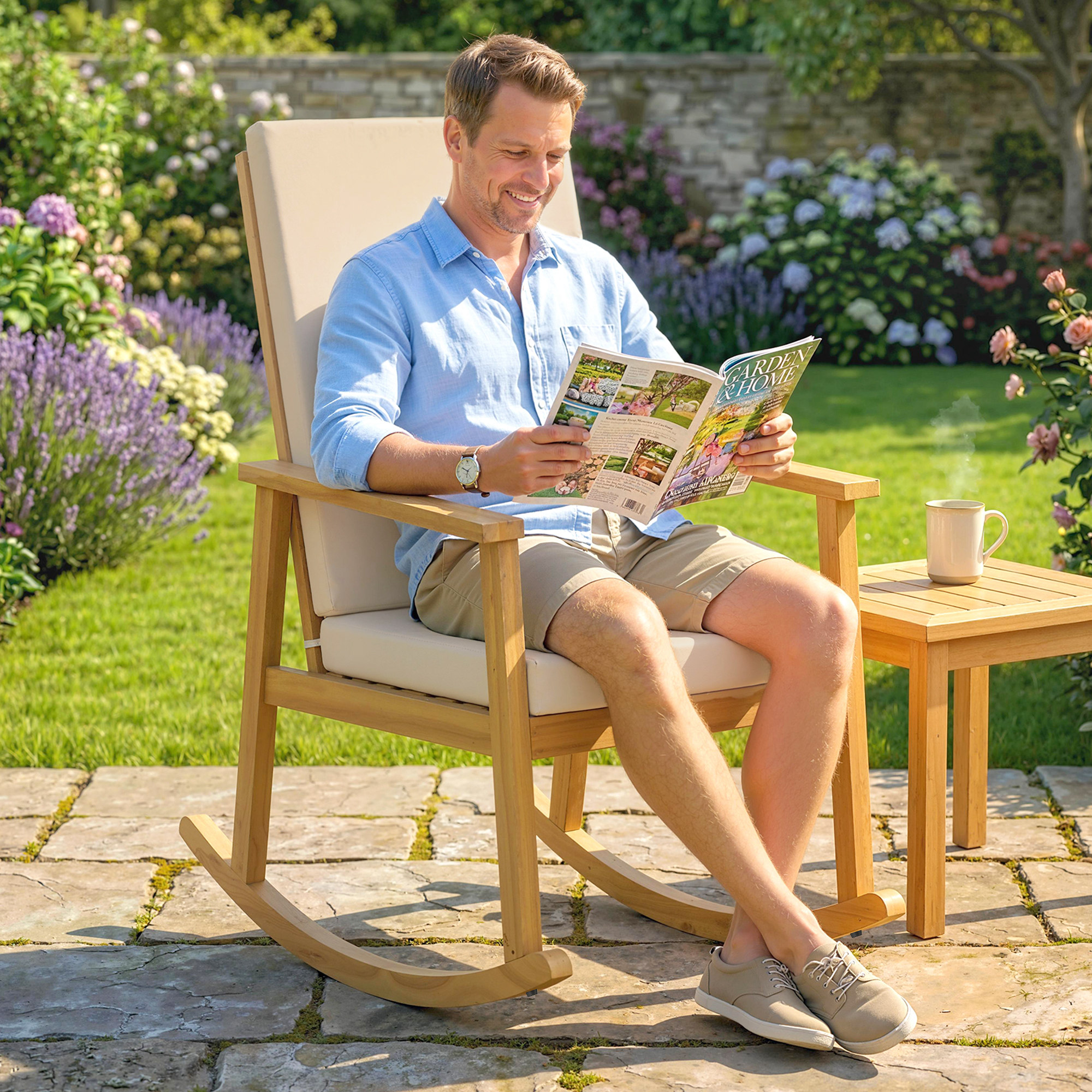 Schaukelstuhl aus Akazienholz Schaukelsessel mit hoher Rückenlehne Kissen bis 160 kg 60 x 89 x 107 cm Beige