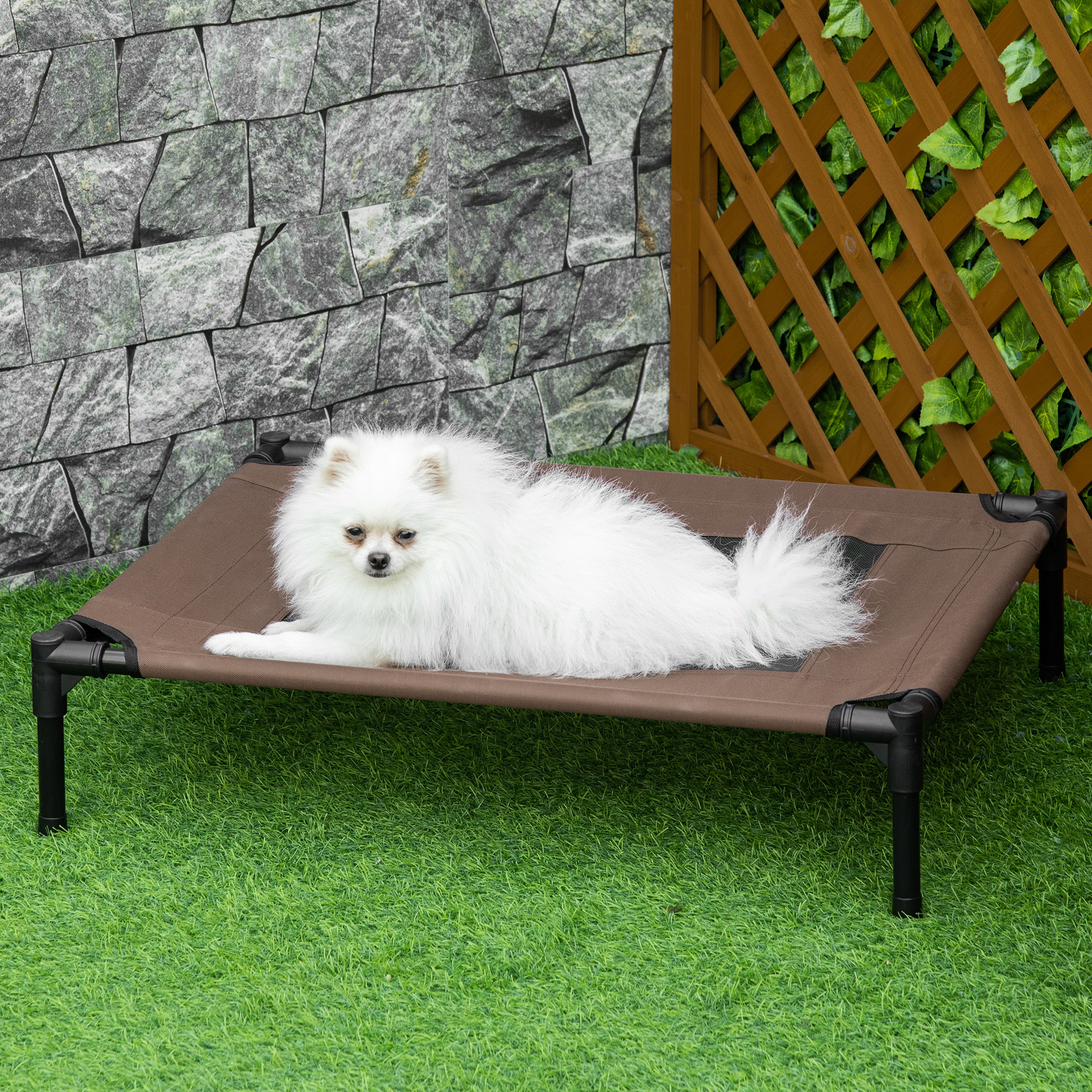 Hundeliege Outdoor, erhöhtes Hundebett für Mittelgroße Groß Hunde, stabile Haustierliege mit Waschbares Mesh, Katzenbett Haustierbett Schlafplatz für Draußen Camping, 76 x 61 x 18 cm, Braun