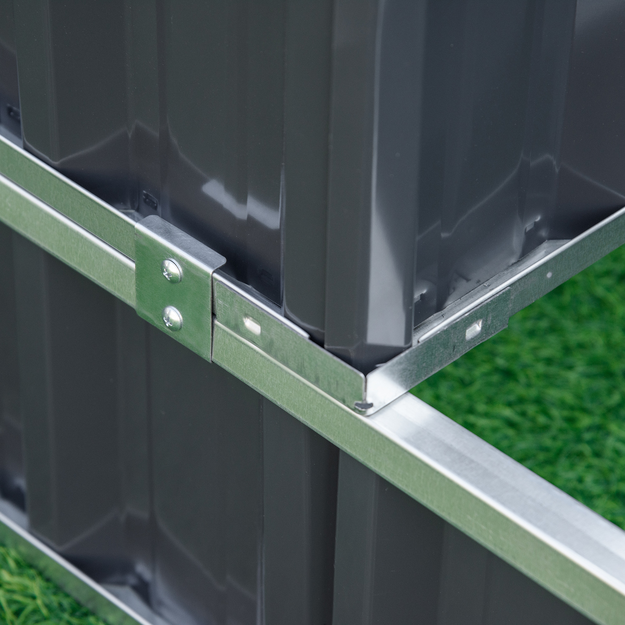 Hochbeet aus Stahl 3-stufige Gartenbeet mit T-Form-Pflanzenschilder Handschuhe Pflanzenbeet Kräuterbeet Blumentreppe für Balkon Garten Dunkelgrau 118 x 118 x 62 cm