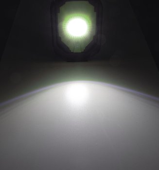LED Akku-Arbeitsleuchte "CAL COB 500" / LiIon Akku, Magnethalter, 15W, 1000lm